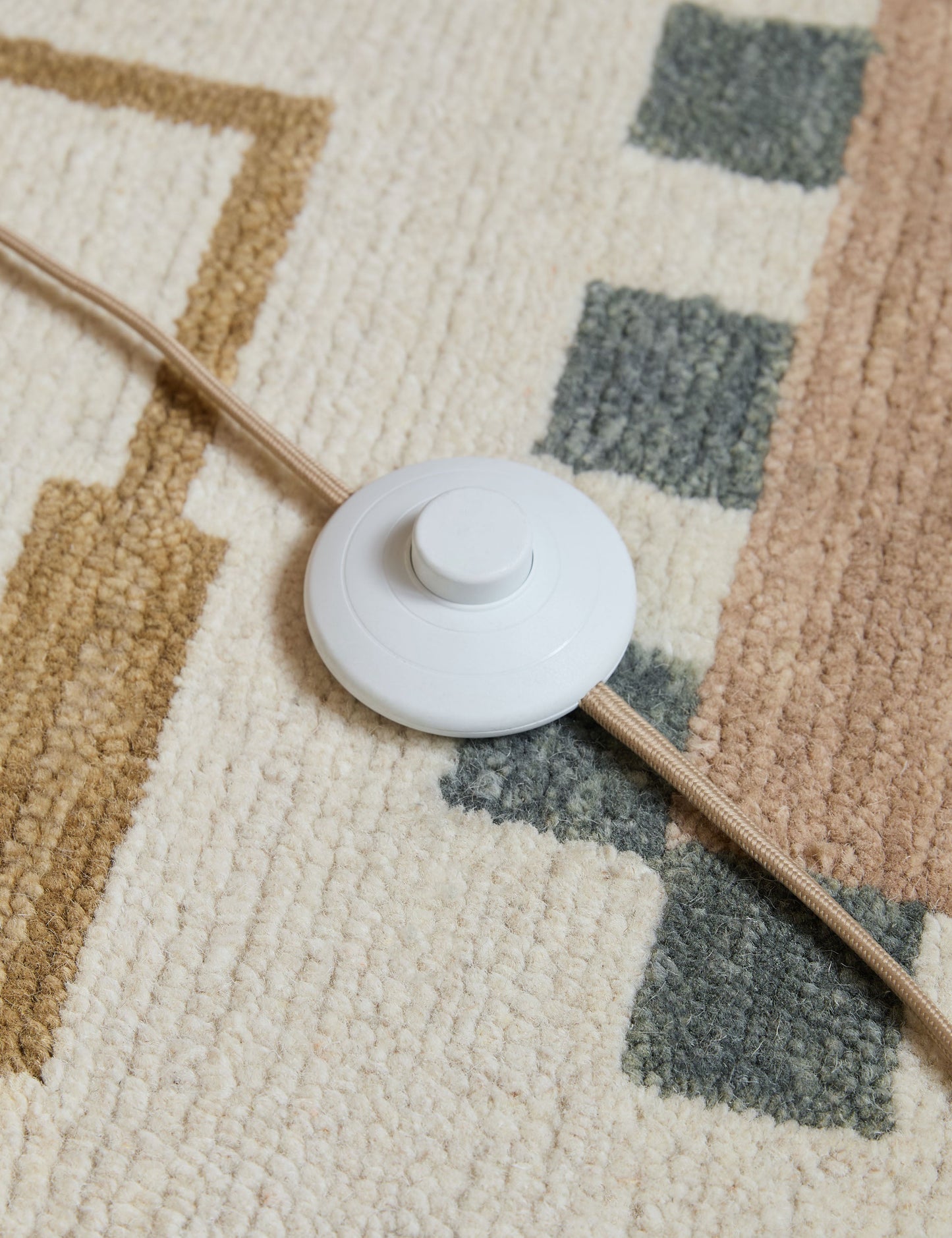 Bemand Floor Lamp