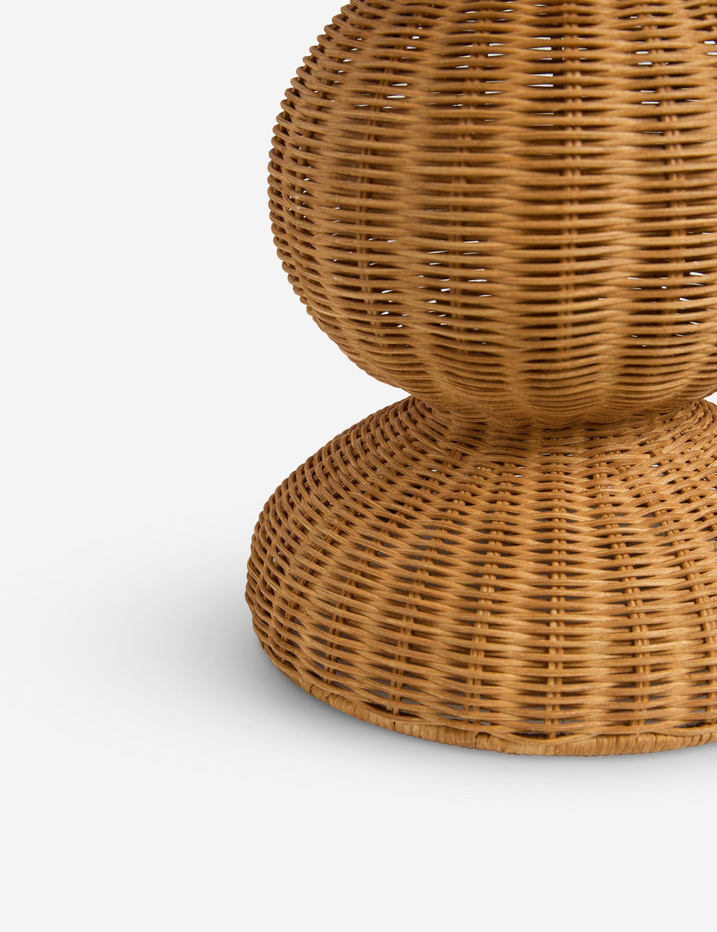 Olivera Table Lamp