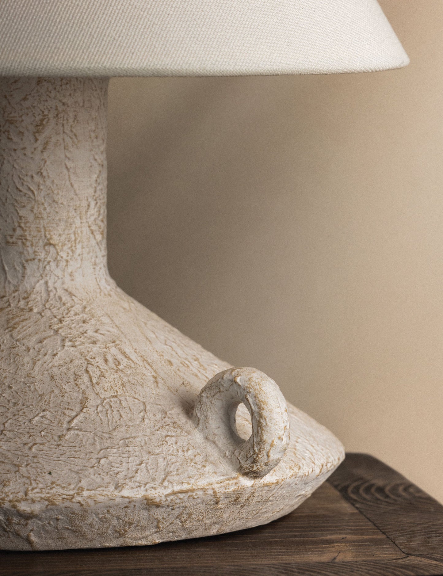 Hargrove Cordless Table Lamp