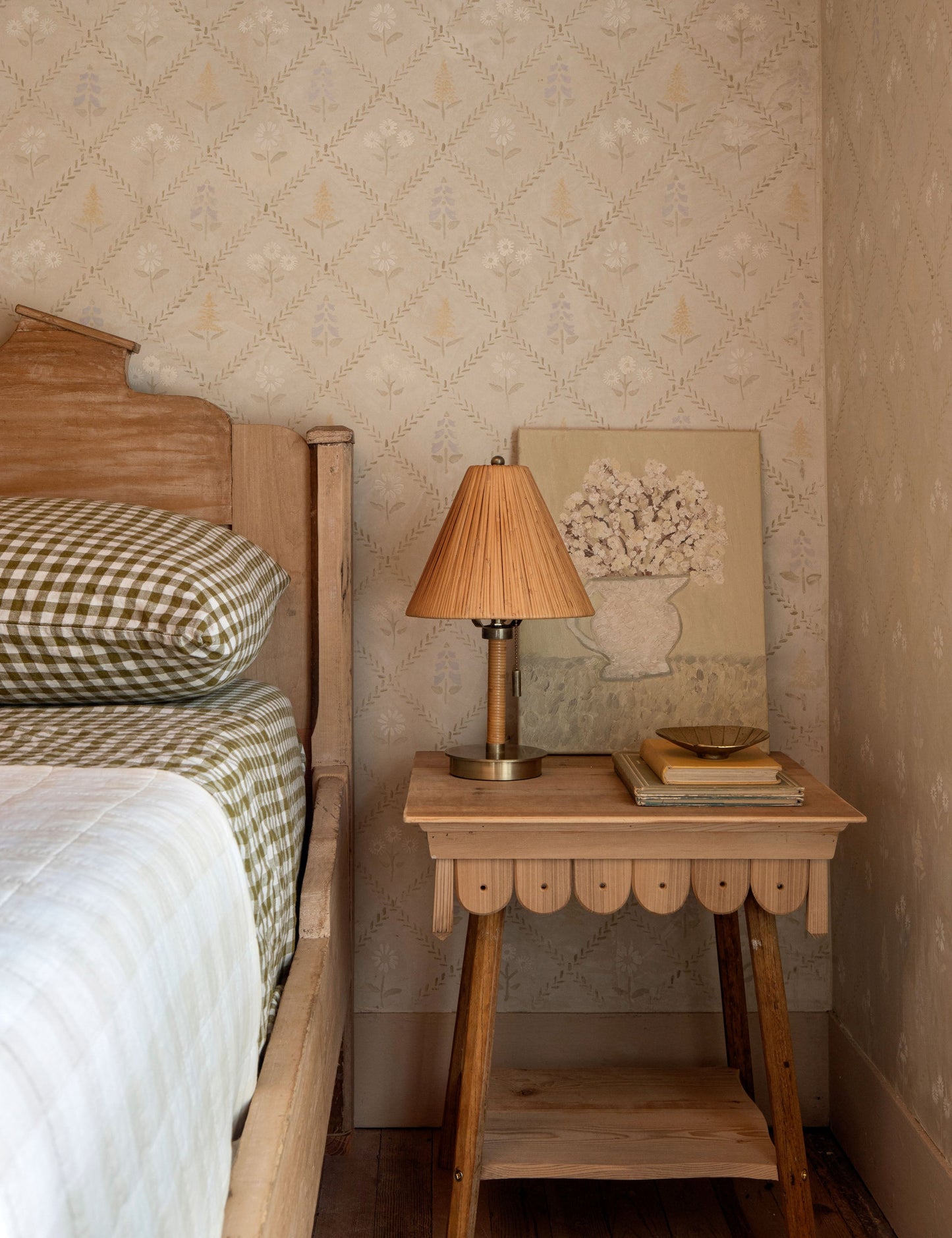 Besson Table Lamp