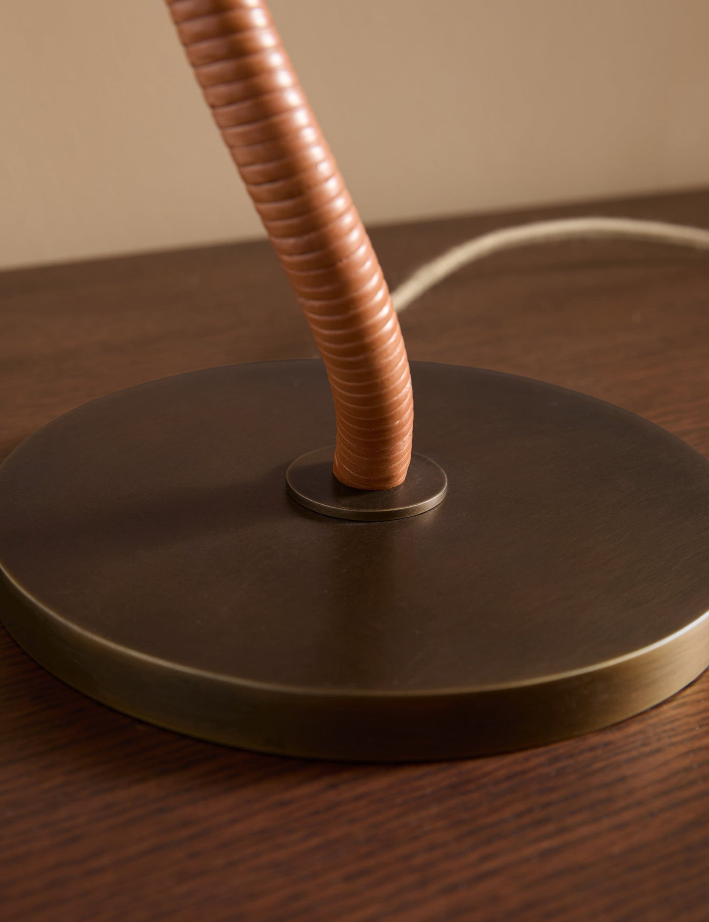 Senara Table Lamp