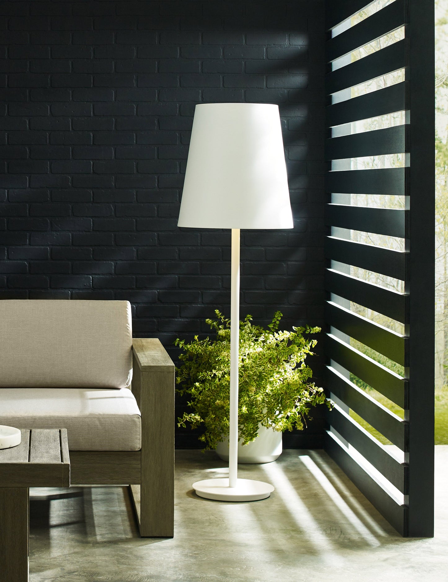 Carla Outdoor Floor Lamp